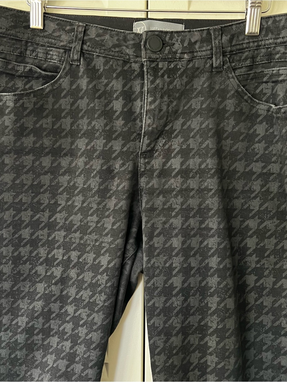 Wit & Wisdom Black Houndstooth Skinny Jeans